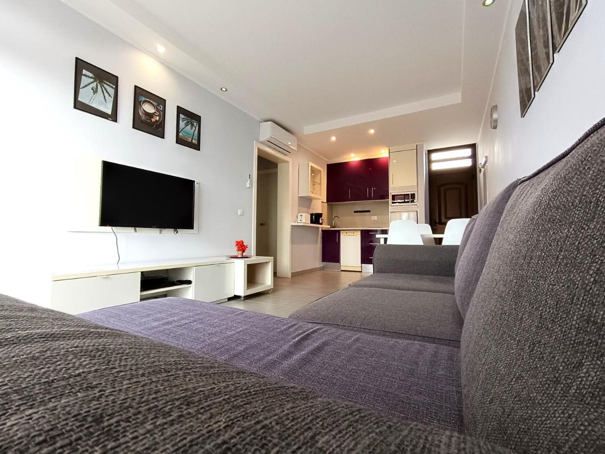 Apartment La Fiesta Arona  Esterno foto